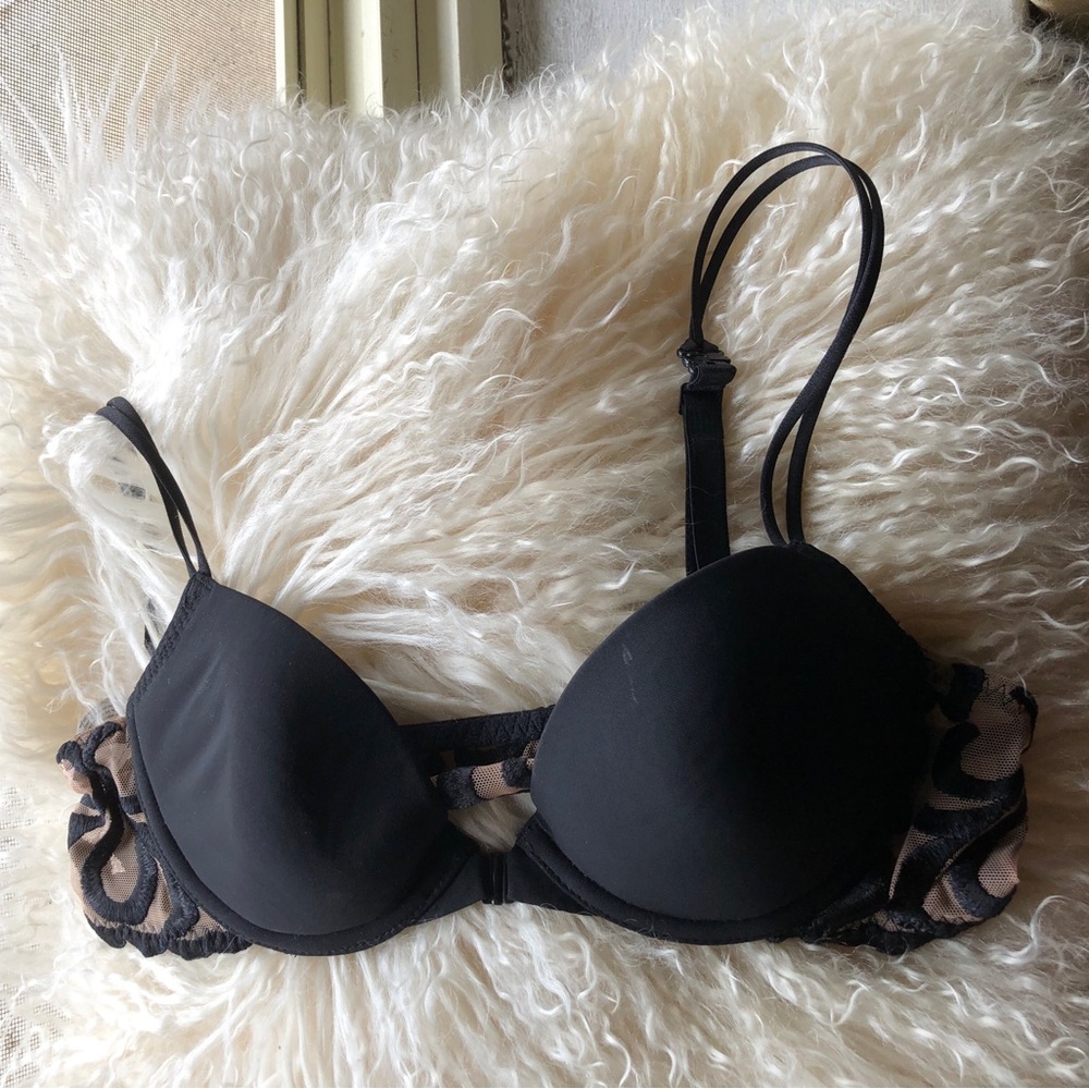 Simone Perele French Lace Black & Tan Bra (34B) NWOT